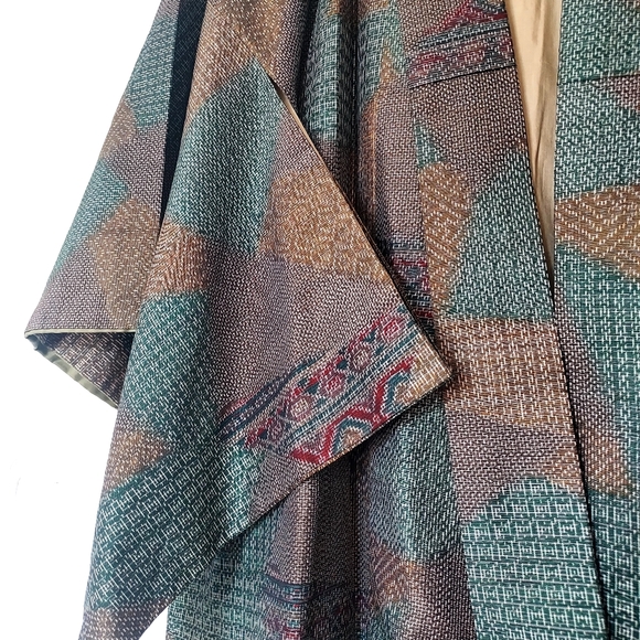 Vintage 50's 60's Japanese Kimono w/ abstract geometric mermaid design - Picture 13 of 16
